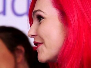 Ava Moon