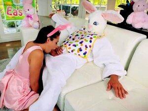 Avi Love Uncle Bunny