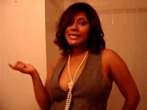 HERMOSO BAILE LATINO Y DESNUDARSE