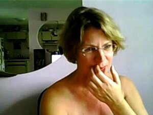 Mamá madura muestra todos sus chats de webcam