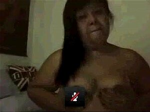 Show de tetas en cámara