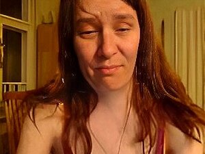 Milf mostrando sus tetas