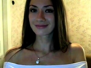 Modelo Desnuda De Provocación