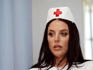 Angela White En Uniforme - Porno @ TeatroPorno.com