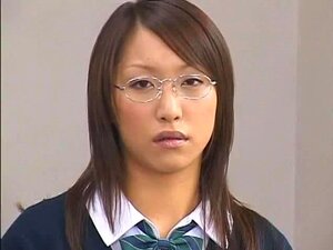 Garota japonesa louca Yuri Satsuki, Nana Mochizuki, Mio Saotome em um boquete incrível, cena JAV pública