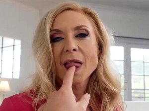 Nina Hartley Con Su Hijo - Porno @ TeatroPorno.com