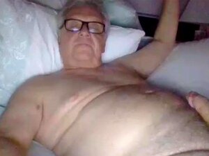 abuelo se corre en la
