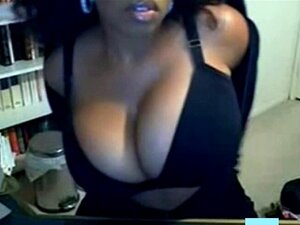 Webcam de ébano desnudo