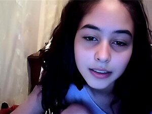 Disfruta viendo a esta sensual chica en webcam en