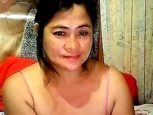 MILF haciéndome correrme