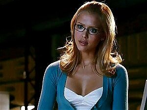 Jessica Alba Cameltoe - Porno @ TeatroPorno.com