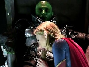 Cosplay Supergirl - Porno @ TeatroPorno.com