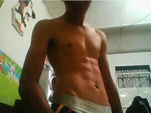 Chicos gays solos se corren