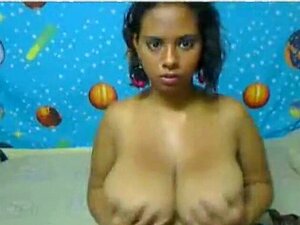 Chica con grandes tetas