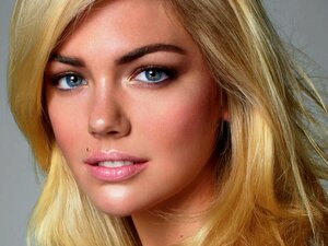 Kate Upton Culo - Porno @ TeatroPorno.com