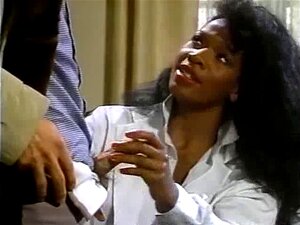 Dr. Blacklove o ajuda